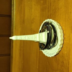 NWOT, faux leather/diamond studded bracelet with REALLY durable magnetic clasp!